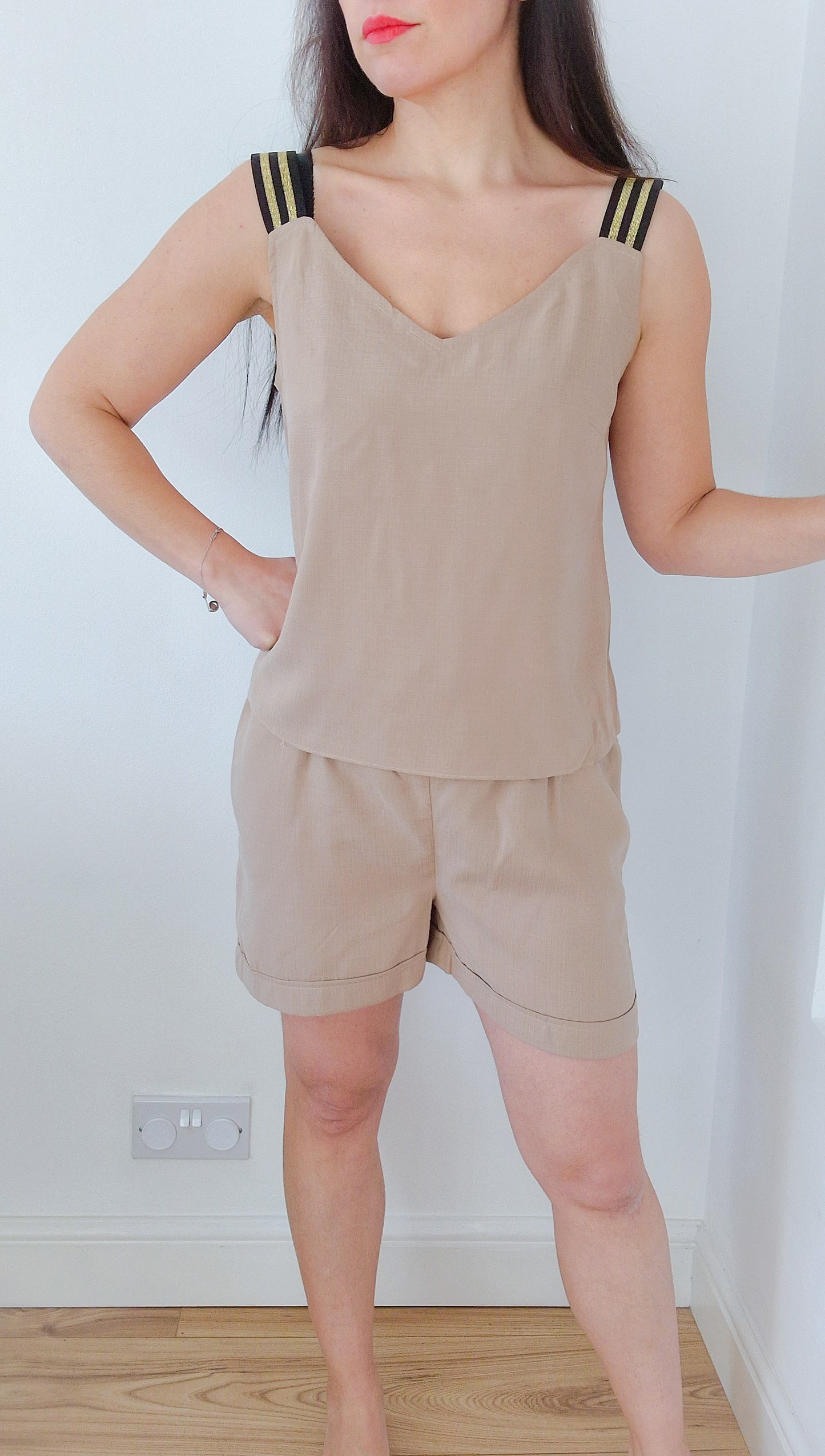 Sara - Camel top and shorts set