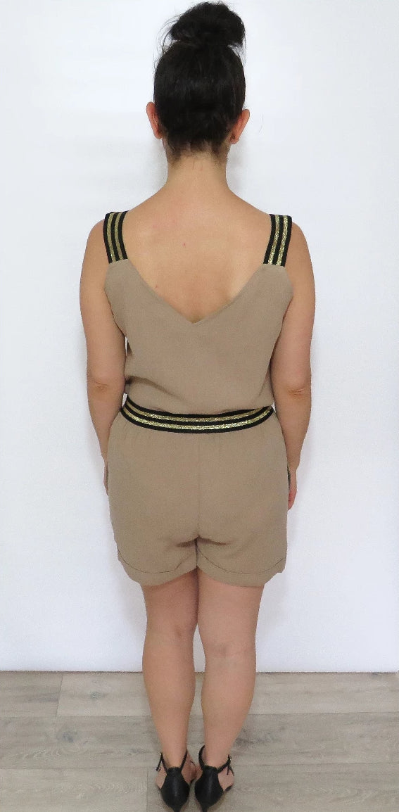 Sara - Camel top and shorts set